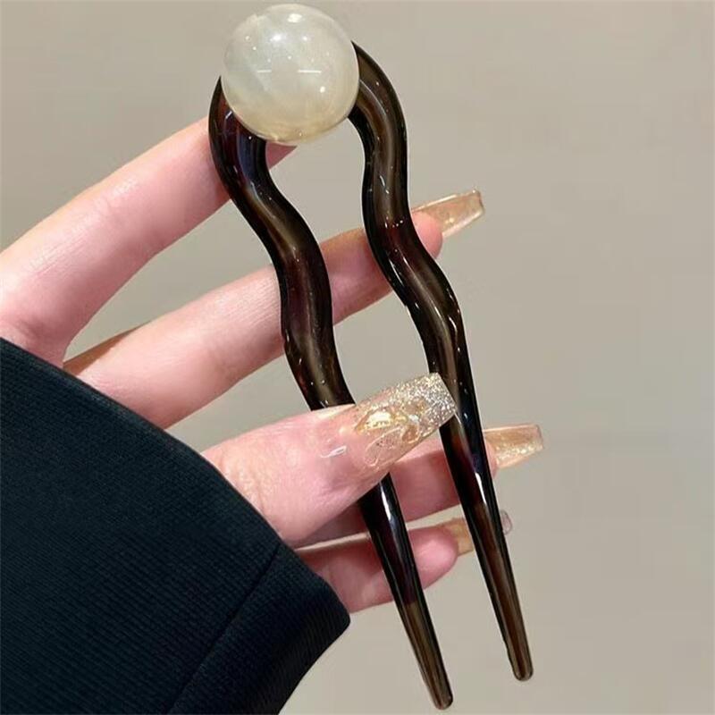دبابيس شعر على شكل حرف U مزينة - مراجعة Women Fashion Hub وسعره