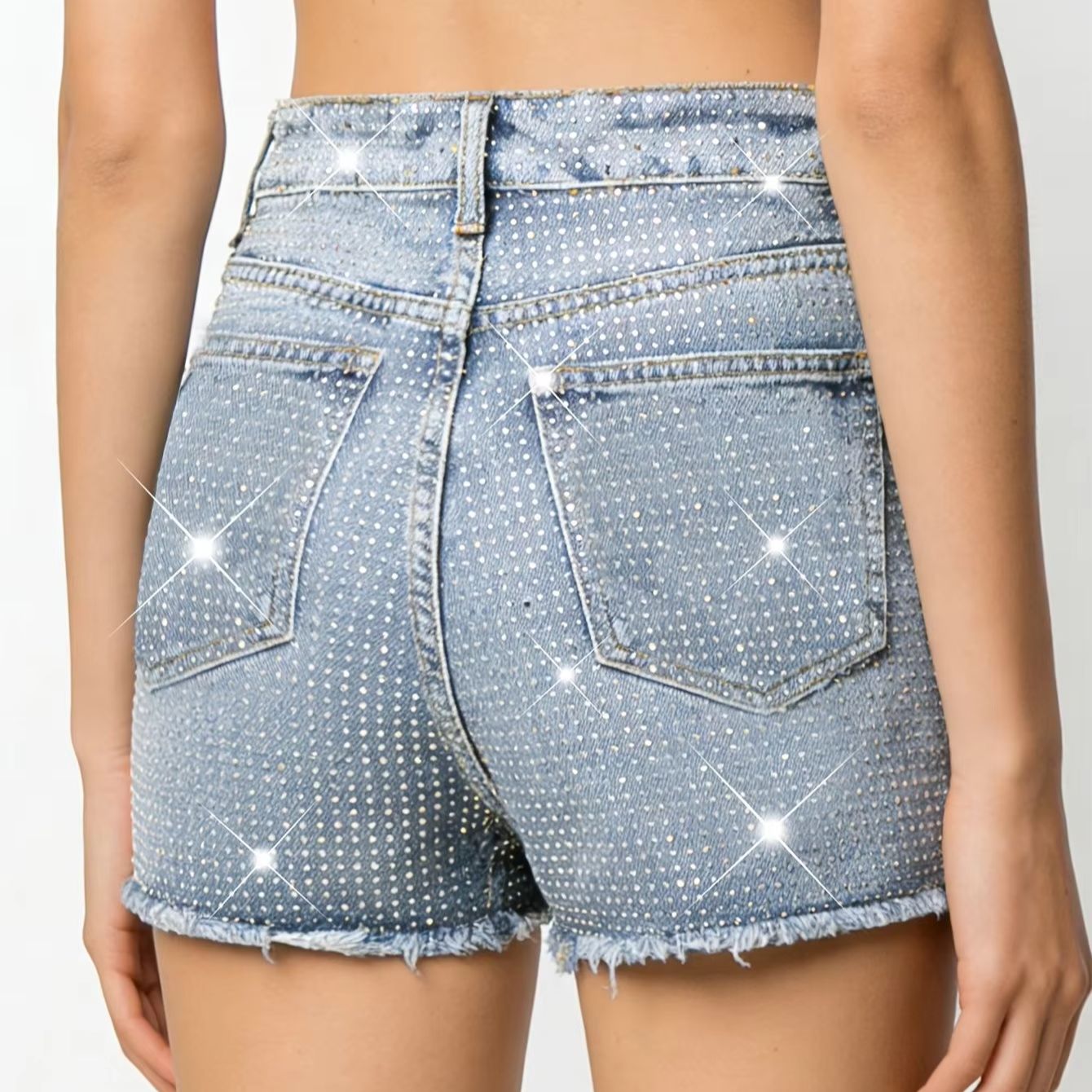 شورت جينز أزرق مرصع بالكامل با - مراجعة Denim Shorts Women وسعره