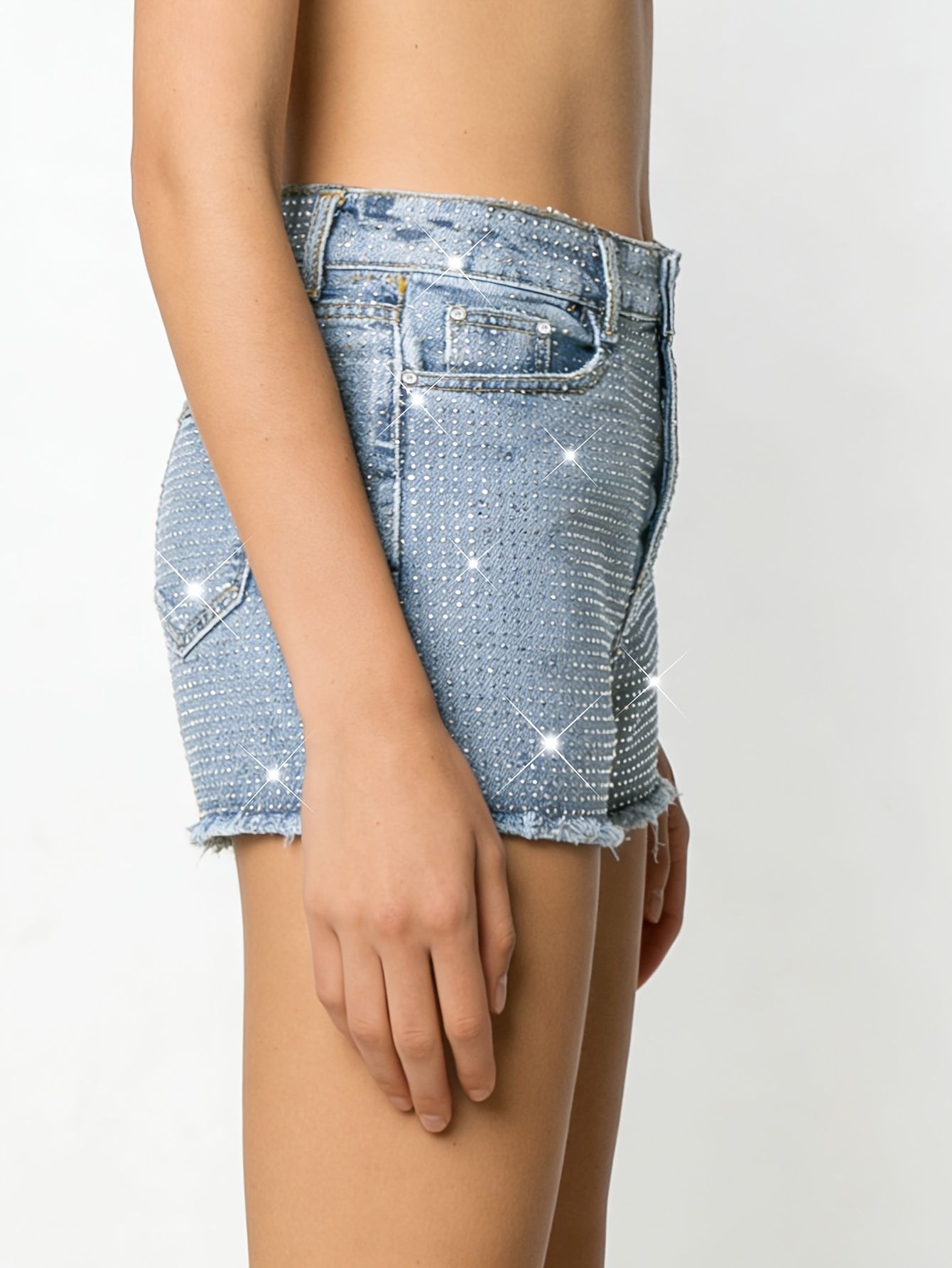 شورت جينز أزرق مرصع بالكامل با - مراجعة Denim Shorts Women وسعره